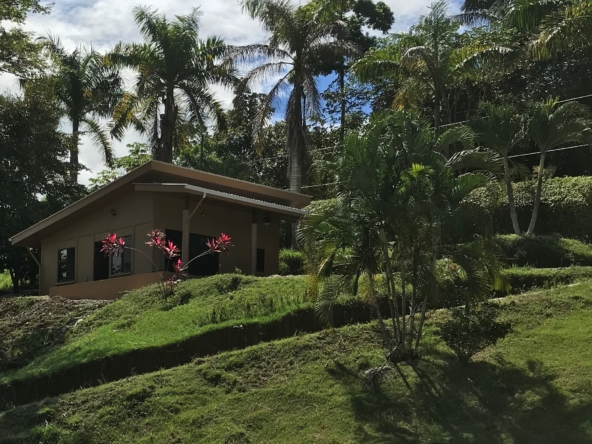 casa-belle-vista-pilon-pavones