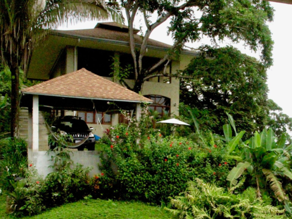pavones-yoga-center-villa