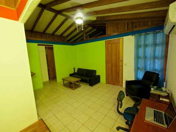 pavones_surf_camp_for_sale