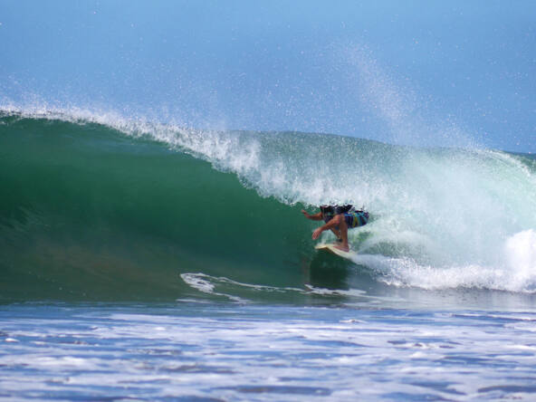 vista-bella-marbella-costa-rica-jim-habig-tube