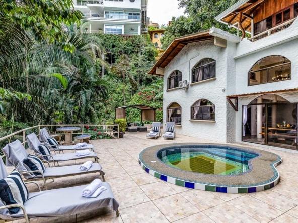 casa-mono-titi-manuel-antonio
