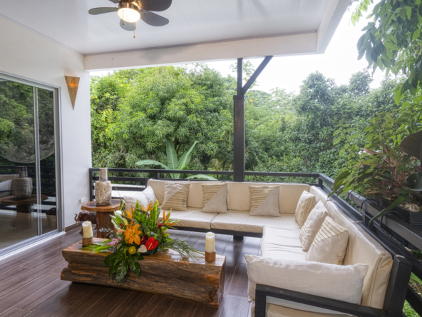 spectacular-surf-yoga-retreat-center-uvita