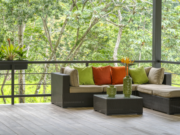spectacular-surf-yoga-retreat-center-uvita