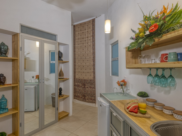 spectacular-surf-yoga-retreat-center-uvita