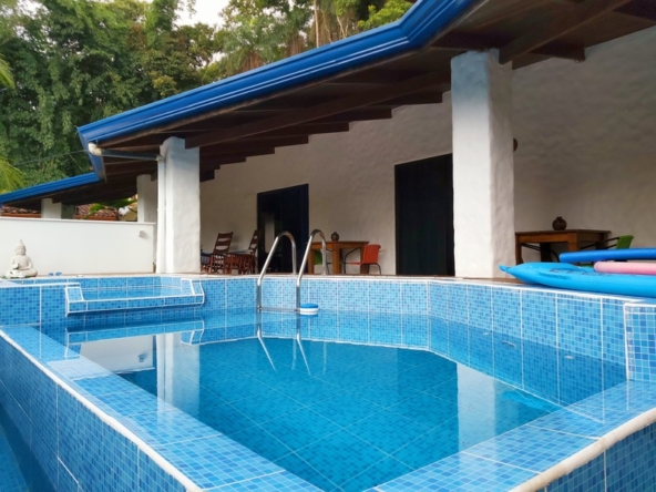 boutique-hotel-manuel-antonio-costa-rica-real-estate
