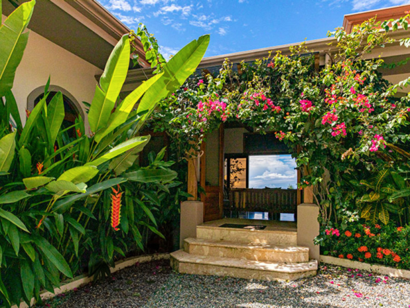 luxury-home-just-steps-from-the-beach