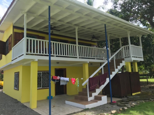 casa-amarillo-zancudo-beachfront-costa-rica-side