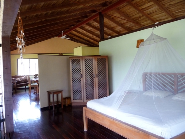 osa-peninsula-sombrero-beach-house