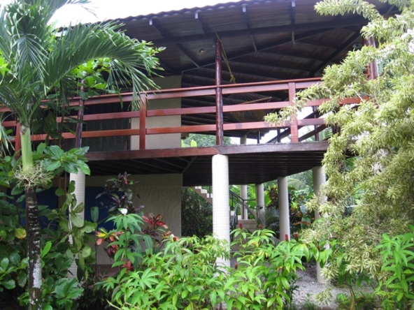 osa-peninsula-sombrero-beach-house