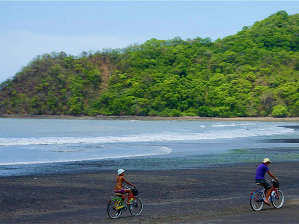panama-beachfront-surf-resort-and-hostel