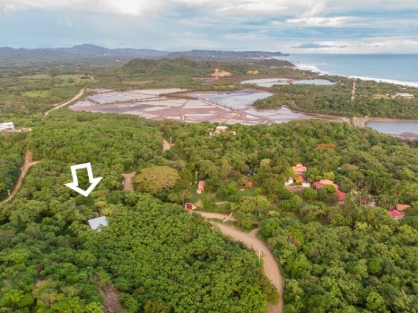popoyo-surf-villa-with-commercial