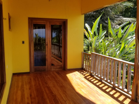 casa-amarilla-pavones
