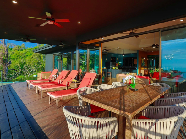 casa-playa-vista-manuel-antonio-for-sale