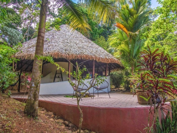 eco-resort-dominical