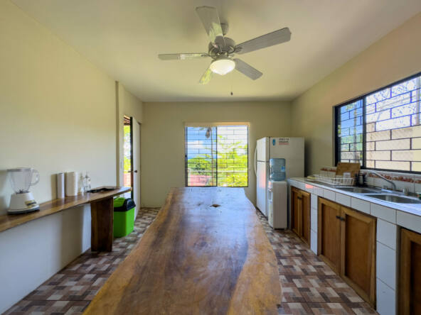income-producing-beach-house-atami