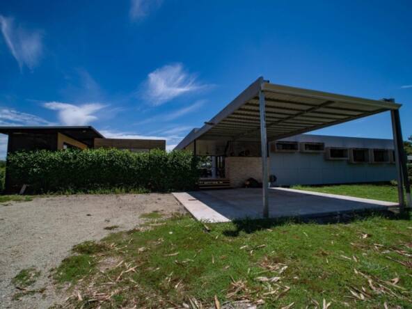 finca-bamboo-modern-tropical-comfort