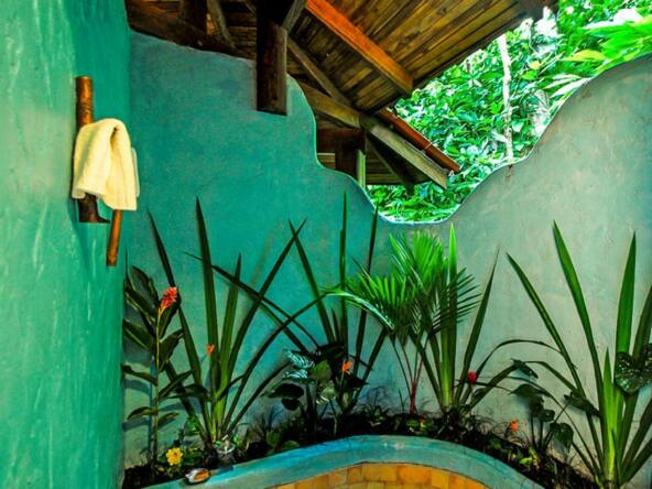 osa-waterfront-lodge-for-sale