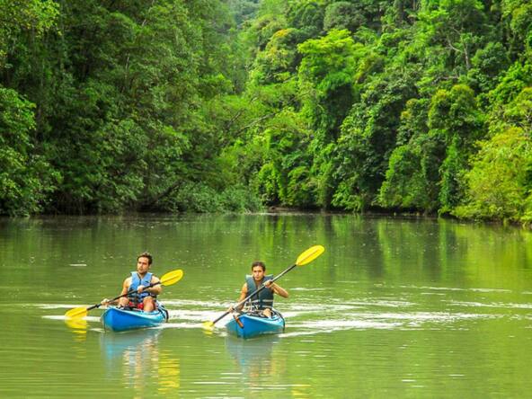 osa-waterfront-lodge-for-sale