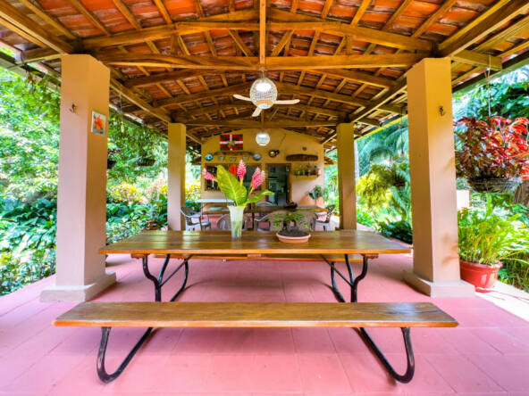 beach-house-with-bungalows-bahia-dorado-el-salvador
