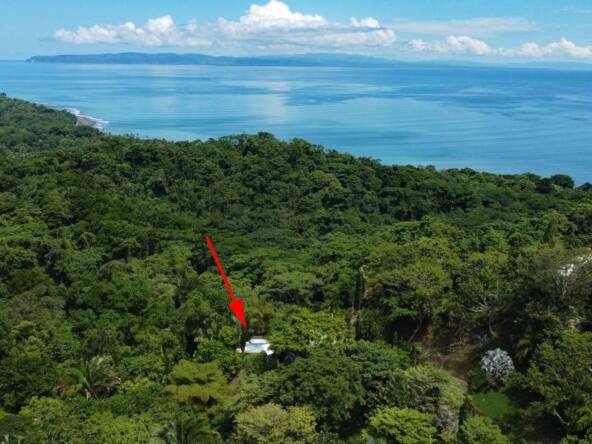 House-and-Pool-With-Ocean-View-pavones