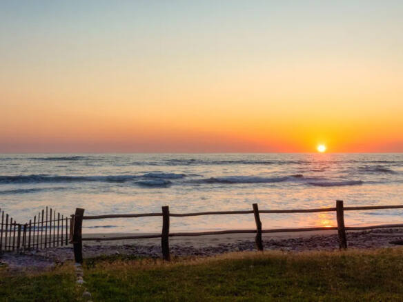 casa-cuchara-saladita-beach-house