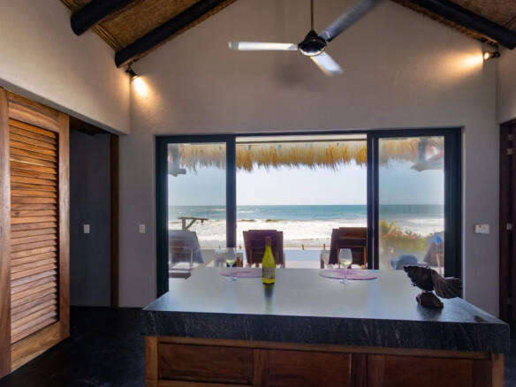 casa-cuchara-saladita-beach-house