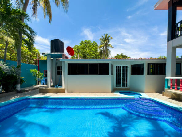 income-producing-beach-house-las-flores
