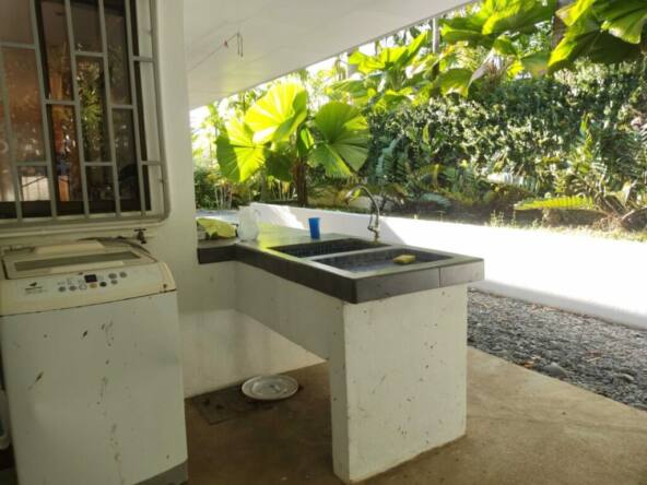 pavones-titled-home-for-sale