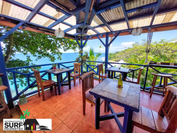 beachfront-lodge-for-sale-in-bocas-dell-toro