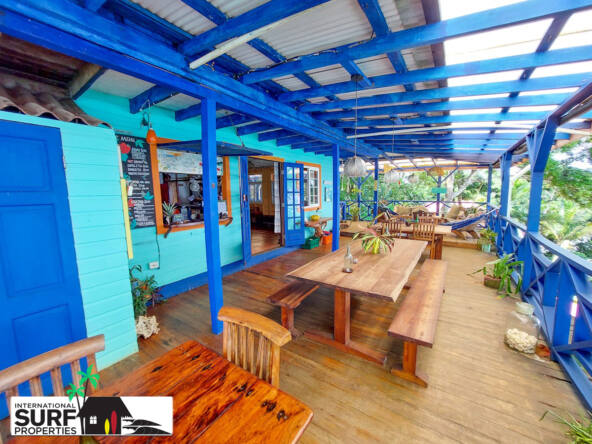 beachfront-lodge-for-sale-in-bocas-dell-toro