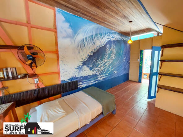 beachfront-lodge-for-sale-in-bocas-dell-toro