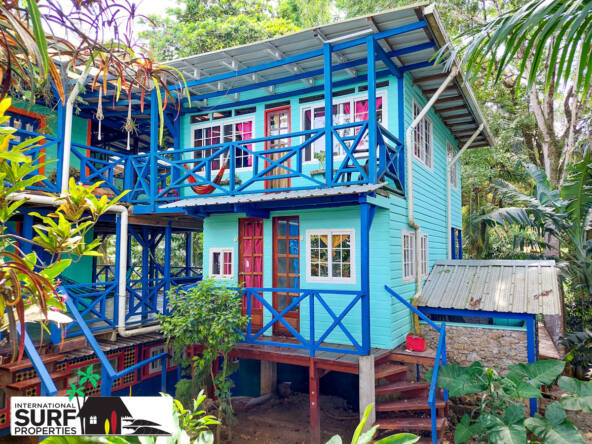 beachfront-lodge-for-sale-in-bocas-dell-toro