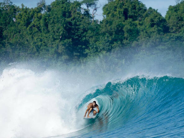 boutique-beach-bungalows-mentawai