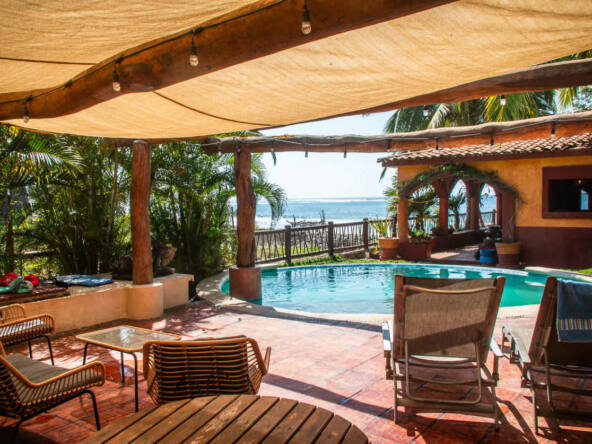 casa-sirena-la-saladita-mexico