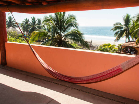 casa-sirena-la-saladita-mexico