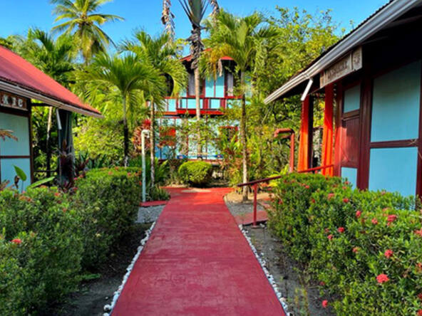 heart-of-the-sun-oceanfront-cabins-playa-zancudo
