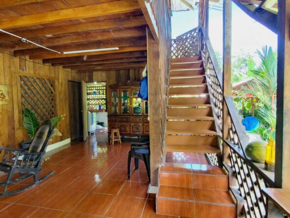 house-for-sale-just-a-few-steps-from-the-beach-in-pavones-costa-rica