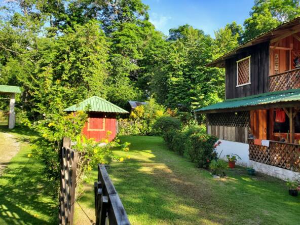 house-for-sale-just-a-few-steps-from-the-beach-in-pavones-costa-rica