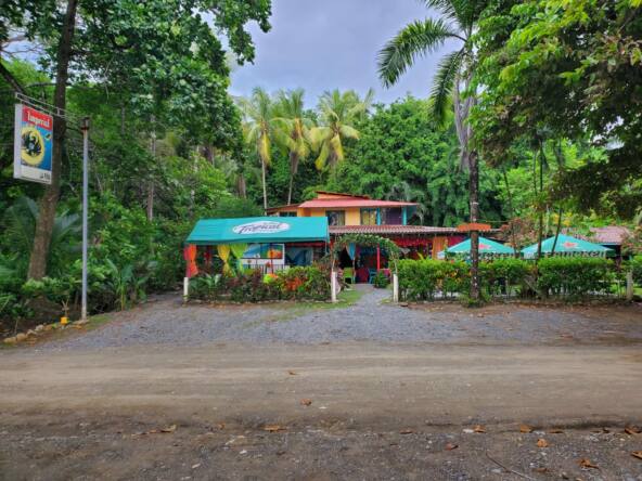 la-pina-waterfront-restaurant-for-sale-in-pavones-costa-rica