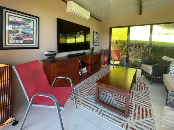tropicana-surf-retreat-with-ocean-views-