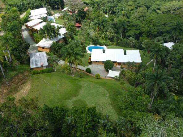 tropicana-surf-retreat-with-ocean-views-