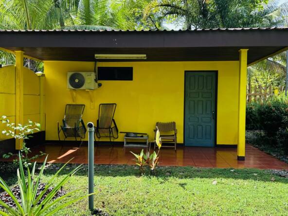 Casa_Zancudo_porch