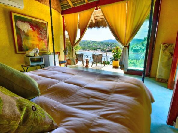 mi-primer-beso-sayulita-amor-boutique-hotel