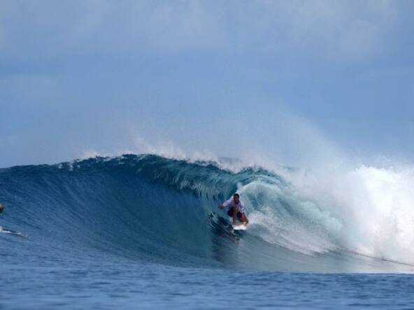 moon-beach-surf-resort-for-sale