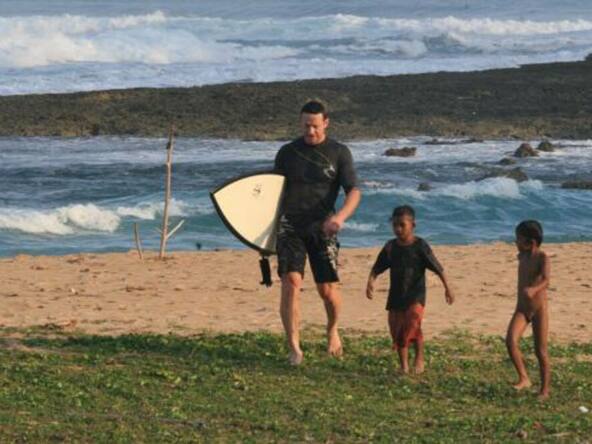 moon-beach-surf-resort-for-sale