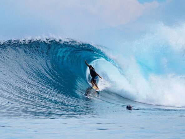 moon-beach-surf-resort-for-sale