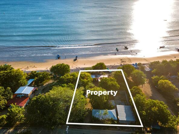 beachfront-lot-in-playa-el-astillero