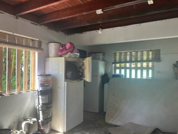 house-with-three-income-producing-cabinas-on-the-beach