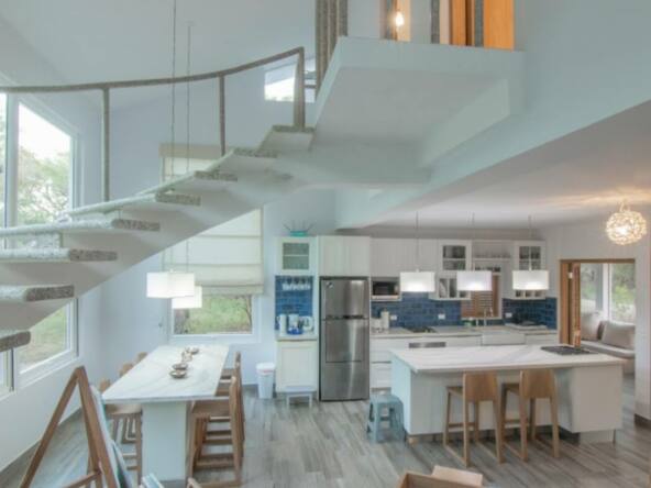 the-beach-house-j10-hacienda-iguana