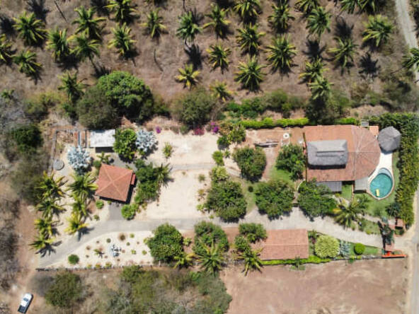 casa-sirena-playa-saladita